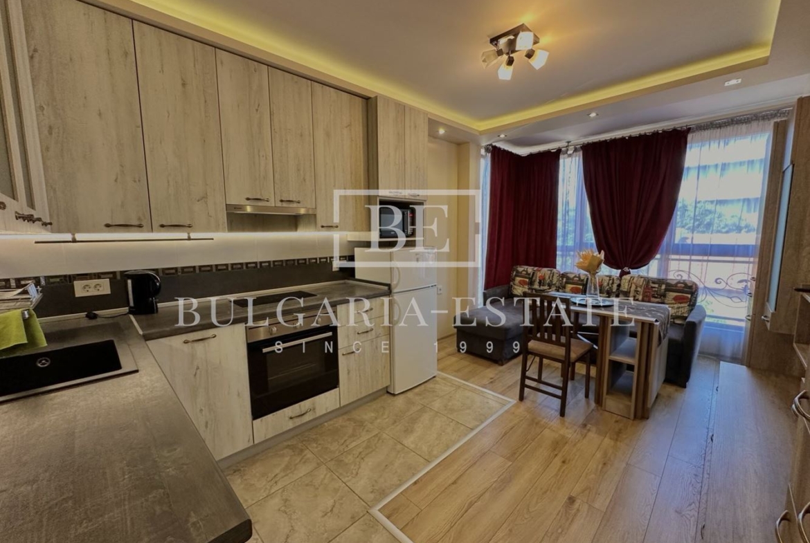 Стилен двустаен апартамент в сърцето на града 🏡 - 0