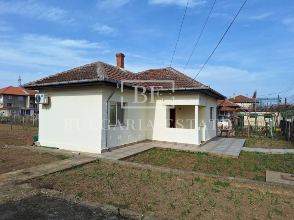 ЕКСКЛУЗИВНО! Продава се кокетна масивна къща в гр. Тутракан, област Силистра! - 0