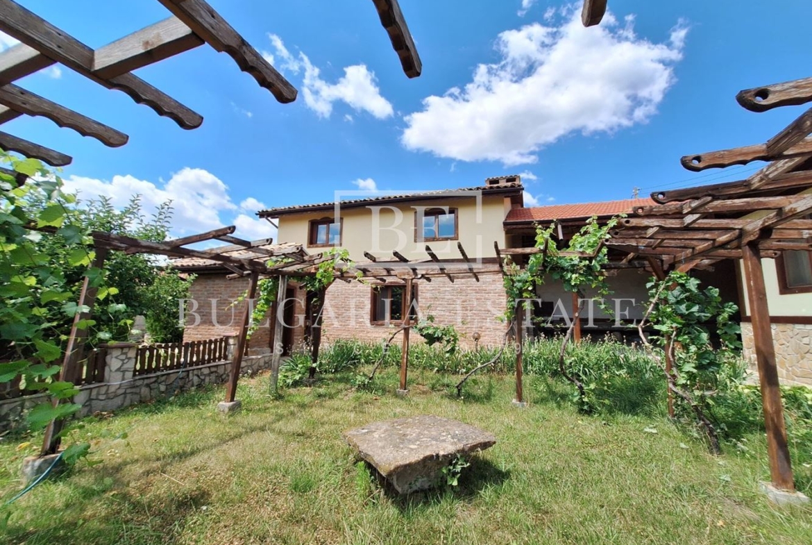 For sale houses, village Kochovo, Shumen region - 0