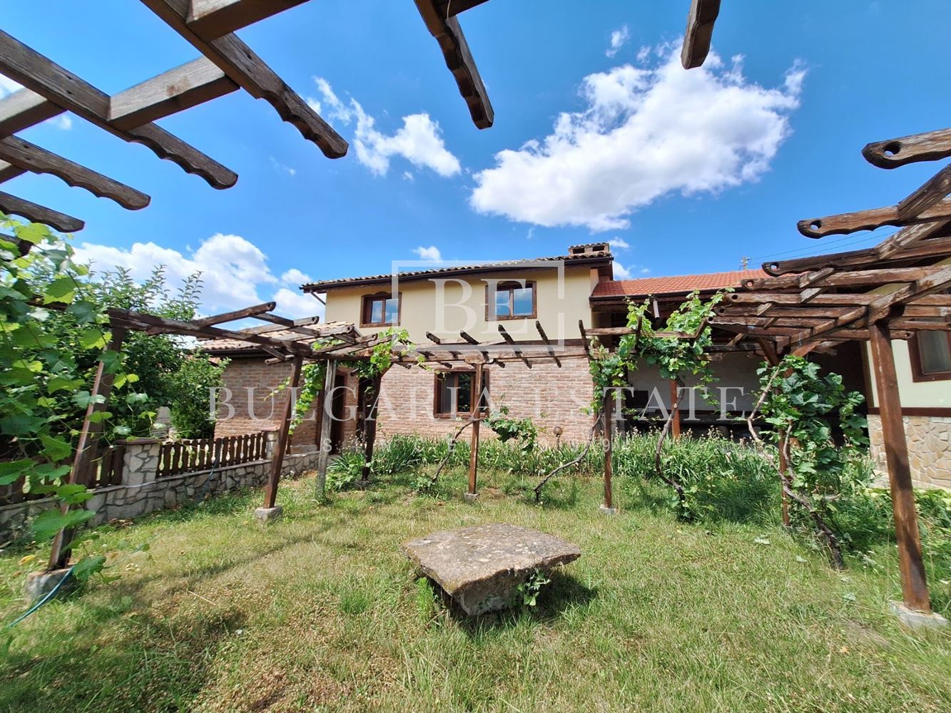 For sale houses, village Kochovo, Shumen region - 0