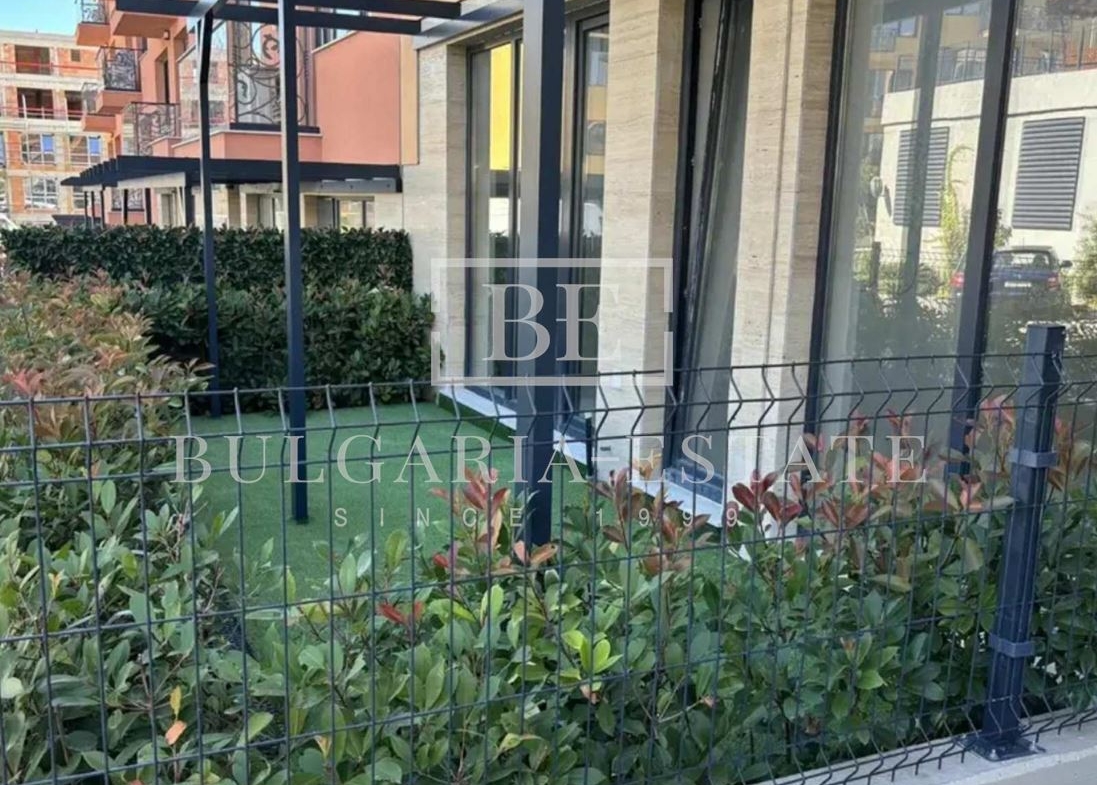Двустаен апартамент в комплекс „Бела Вита“, Св. Св. Константин и Елена – 87 500 € - 0