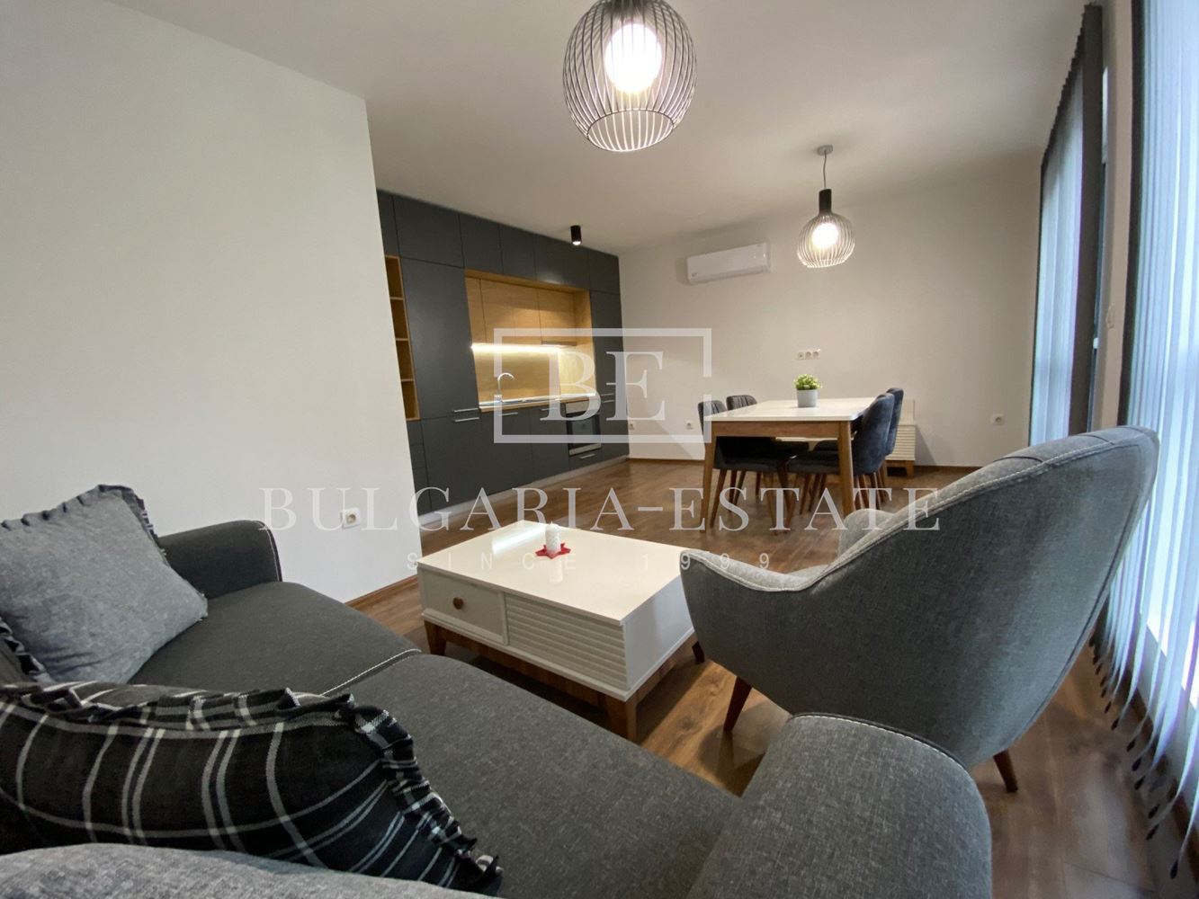 Тристаен - Операта, 87m² - 0