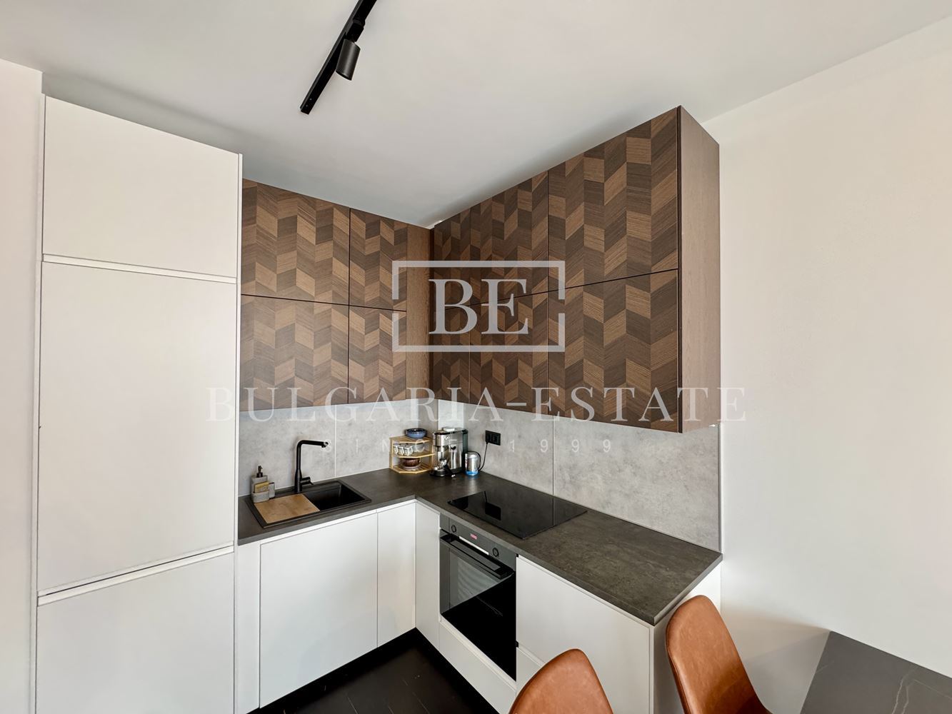 Ein-Zimmer-Wohnung in Bela Vita Komplex - 60 qm, Stockwerk 4, 185 000 € - 0