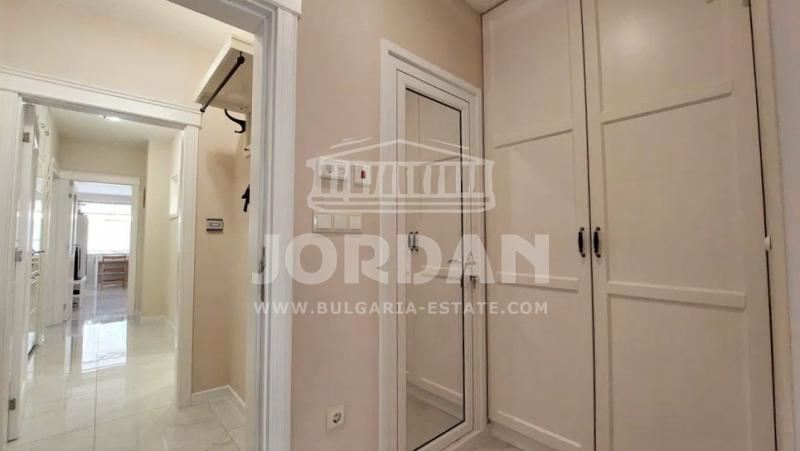 3-стаен гр. Варна - Зимно кино Тракия 102m² - 0