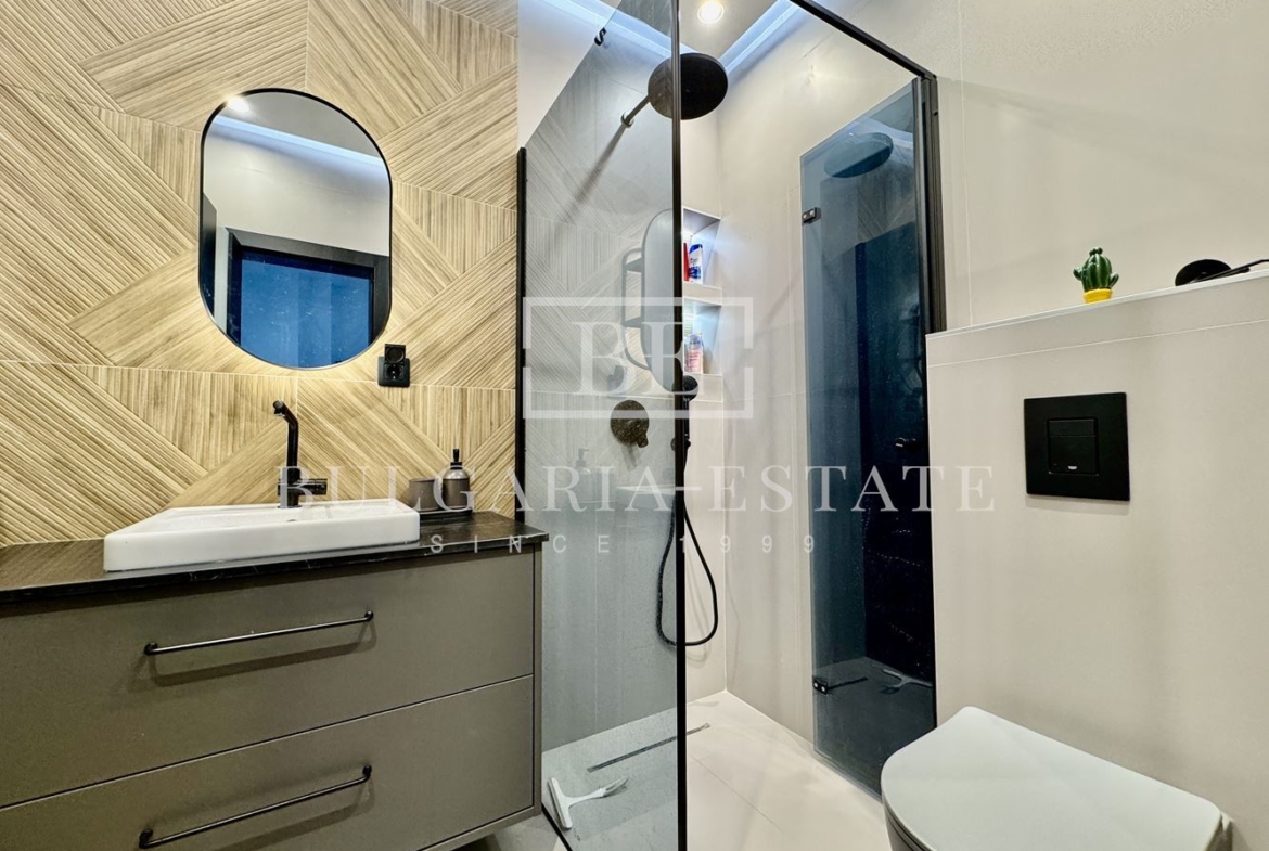 Двустаен апартамент в комплекс Бела Вита – 60 кв.м, етаж 4, 185 000 € - 0