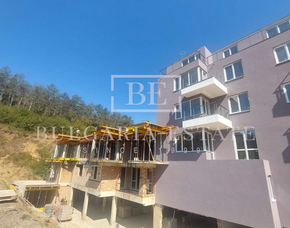 Светъл двустаен апартамент 58.54 кв.м на 4-ти етаж в кв. Аспарухово - 0