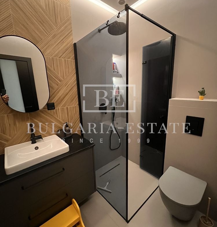 Двустаен апартамент в комплекс Бела Вита – 60 кв.м, етаж 4, 185 000 € - 0