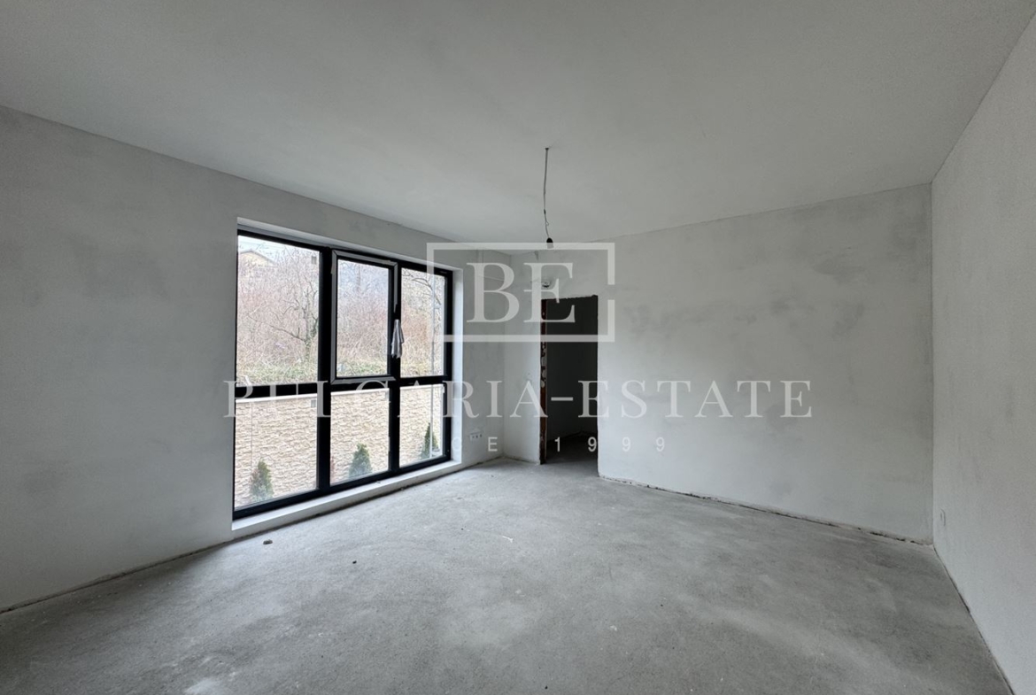 Erstaunliche 4-Zimmer-Wohnung mit großem Wohnzimmer und drei große Schlafzimmer, Süd-West - 0
