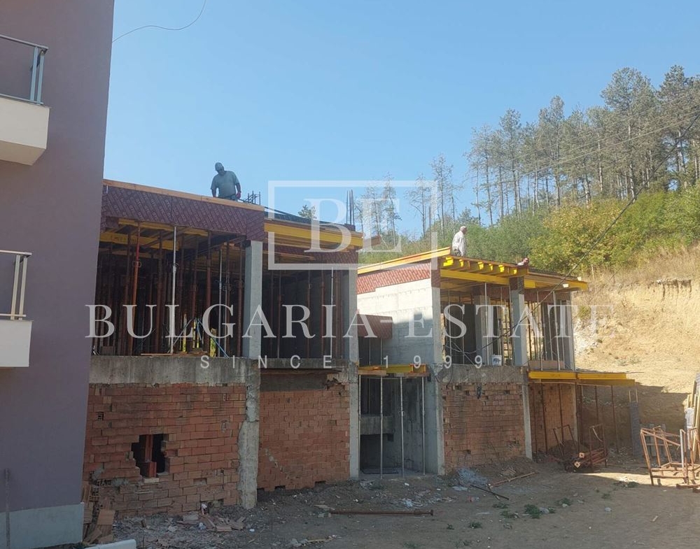 Светъл двустаен апартамент 58.54 кв.м на 4-ти етаж в кв. Аспарухово - 0