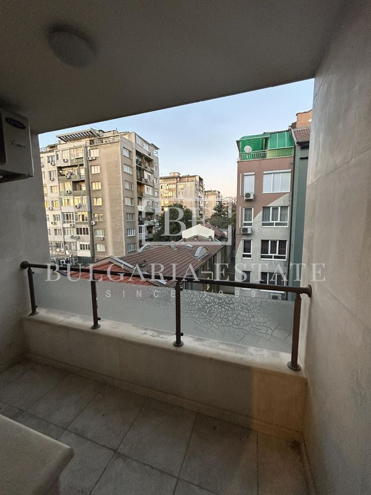 🏡 Нов тристаен апартамент под наем в центъра на Варна.-0 🏡 Нов тристаен апартамент под наем в центъра на Варна. - 0