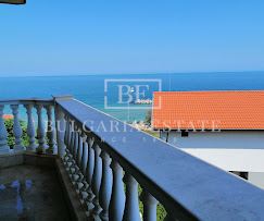 Хотел с морска панорама - 0