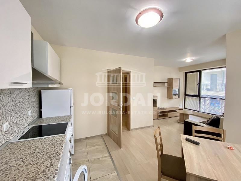 Stylish one-bedroom apartment for rent near the Technical University and Military Hospital - 0