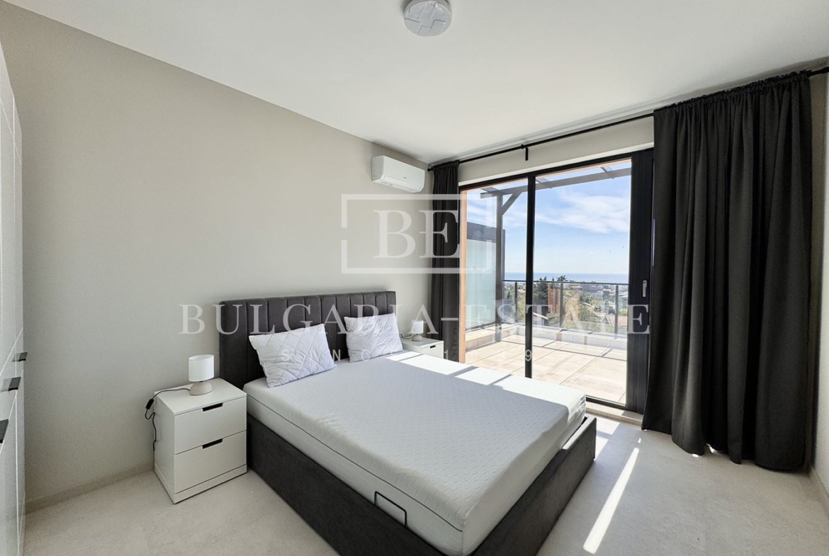 Роскошные апартаменты с 2 спальнями и видом на море, парковочное место, St. Св. Константин и Елена - 0