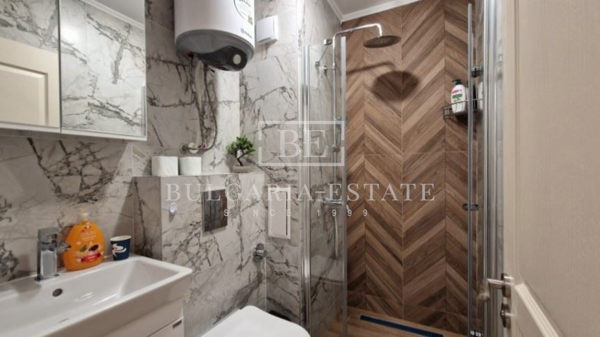 Zweibettzimmer neben dem Hotel Graffiti - 0