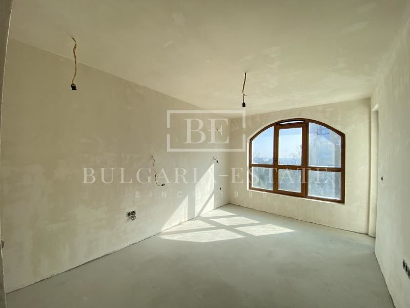 4-стаен апартамент с АКТ 16, м-т Евксиноград, гр. Варна, гледка море - 0