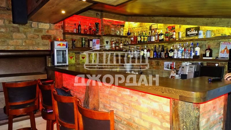 Restaurant, Varna, Kolkhozen Pazar, ausgestattet, 135 sq.m. - 0