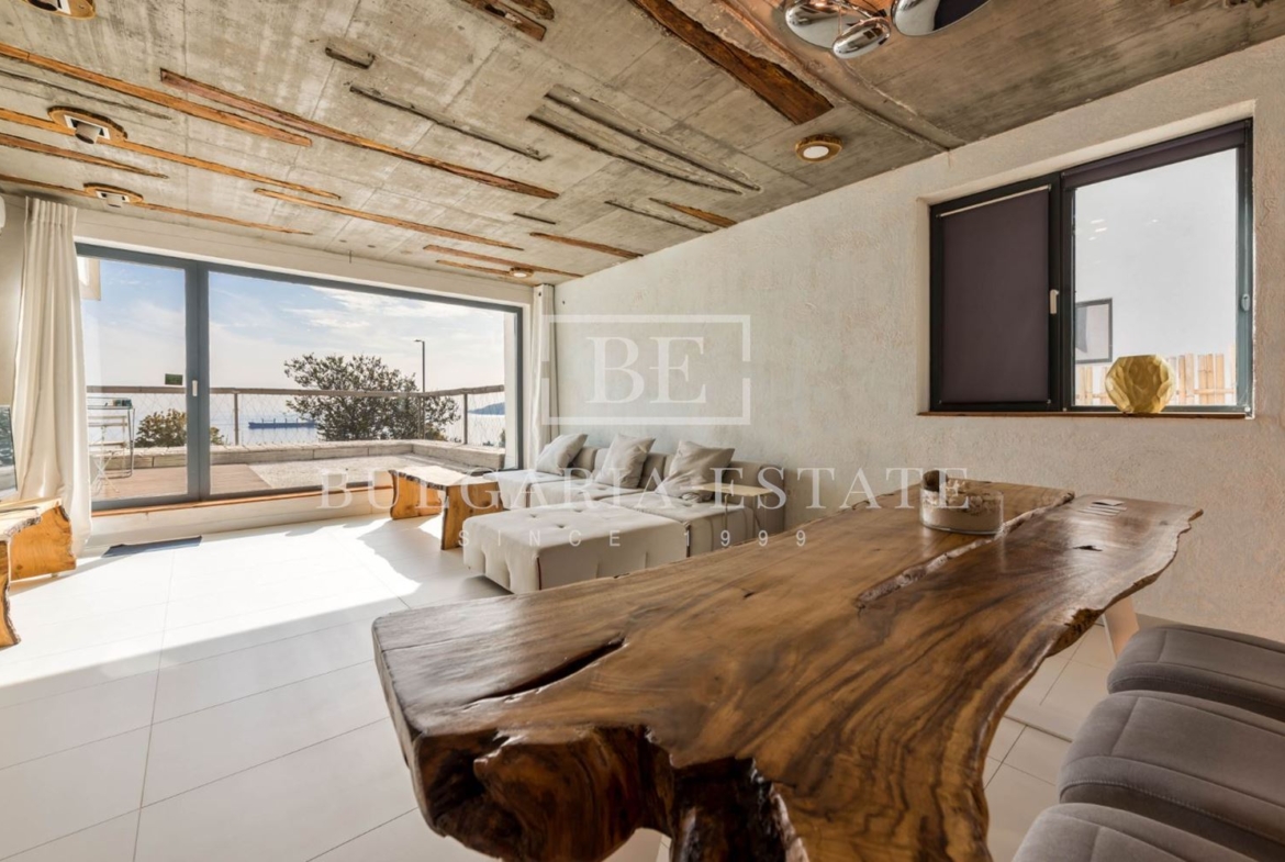 Квартира WISDOM - удивительный дизайн, 1 спальня, гр. Варна, ул. Никола - 0