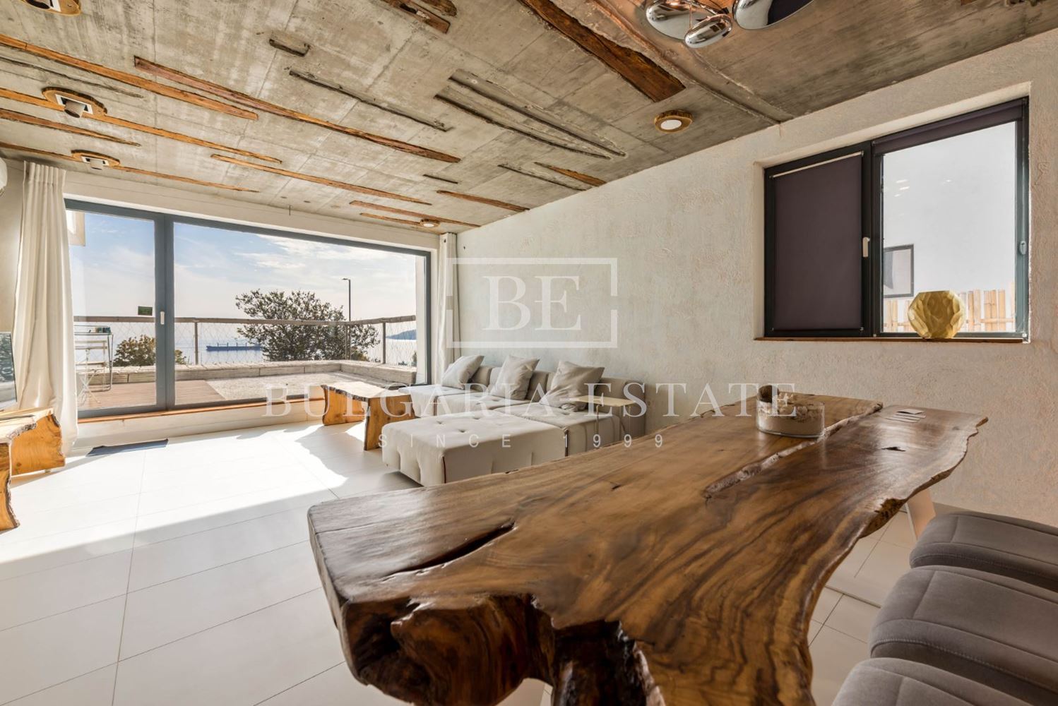 Квартира WISDOM - удивительный дизайн, 1 спальня, гр. Варна, ул. Никола - 0