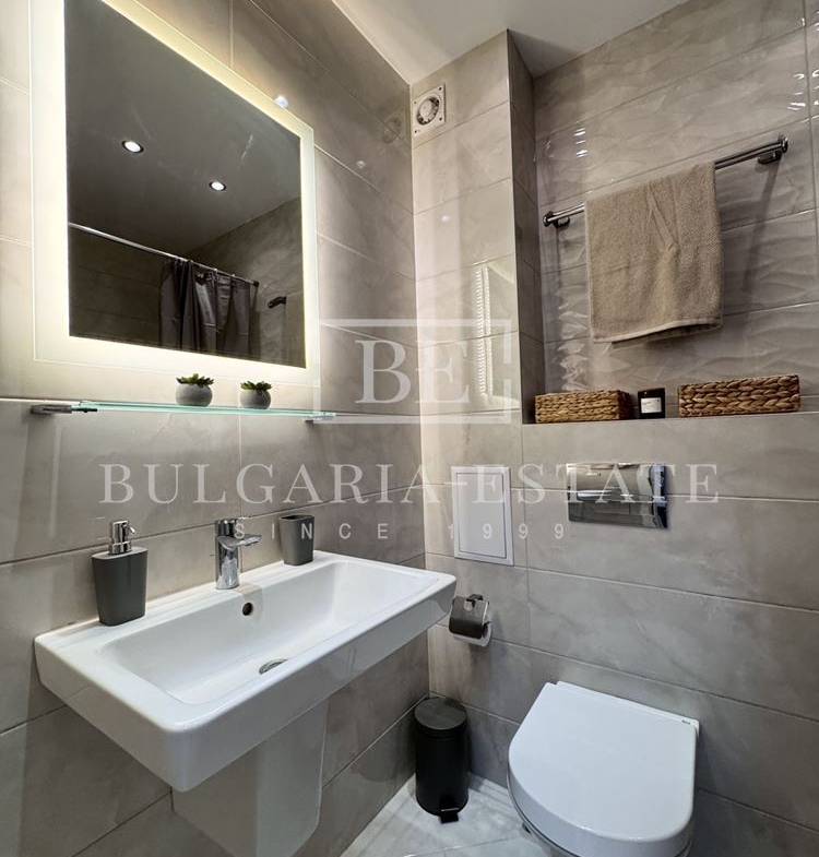 Двухкомнатная квартира в Бризе, КОРАЛ, парковочное место - 0