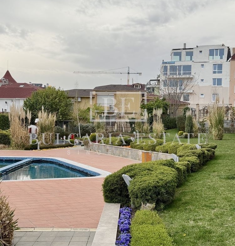 Двухкомнатная квартира в Бризе, КОРАЛ, парковочное место - 0