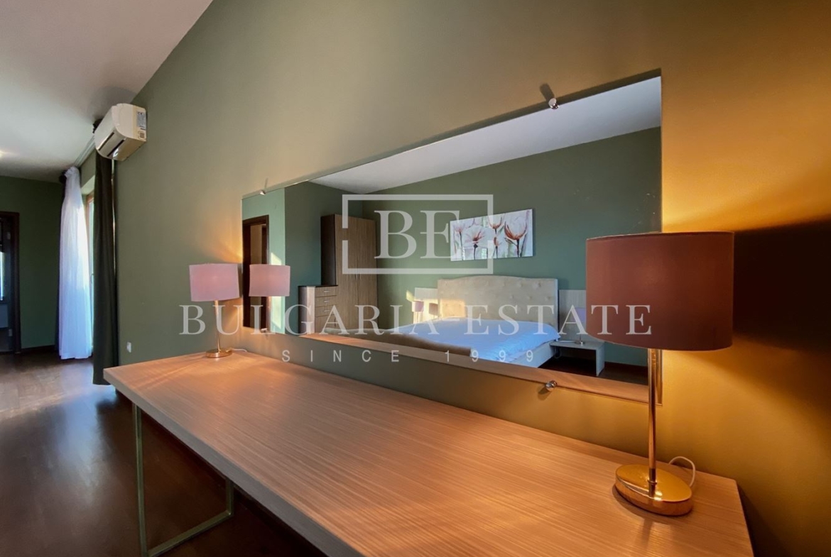 Квартира "ОАЗИС", Золотые пески, Варна в закрытом комплексе с бассейном, парковочное место - 0