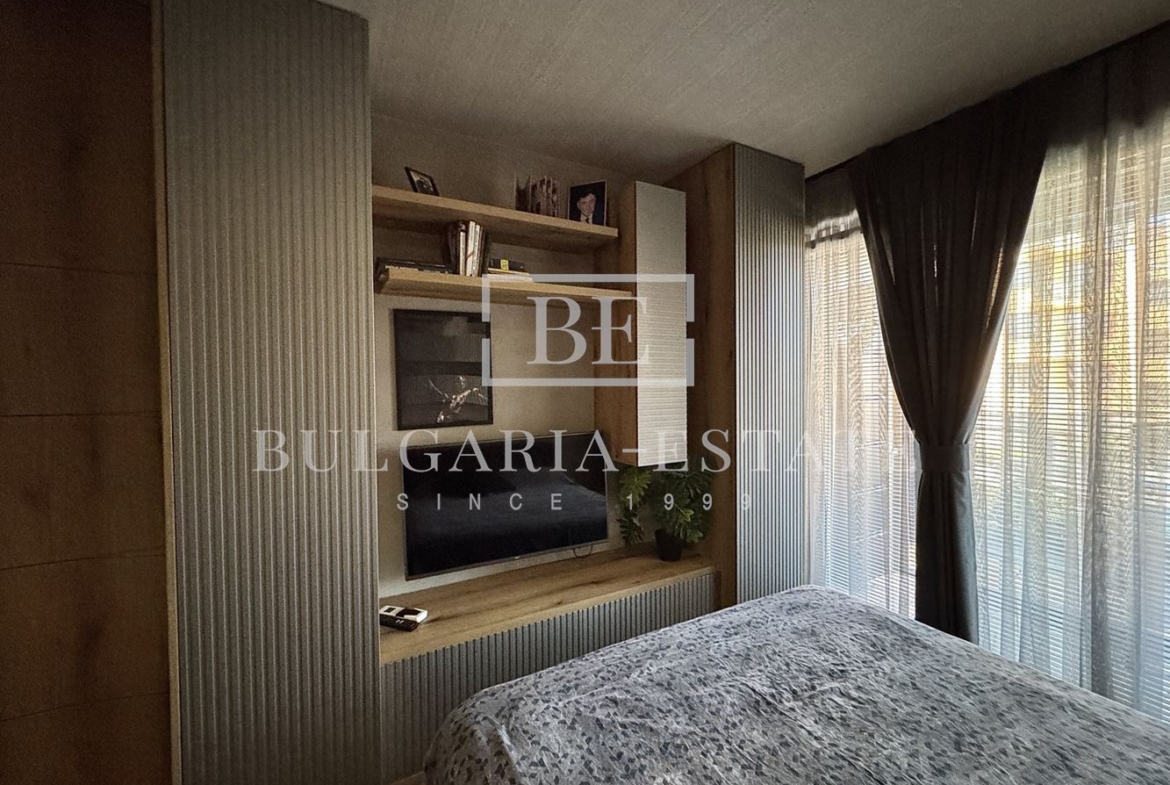 ЭКСКЛЮЗИВ! Роскошная двухкомнатная квартира, St. Св. Константина и Елены - 0