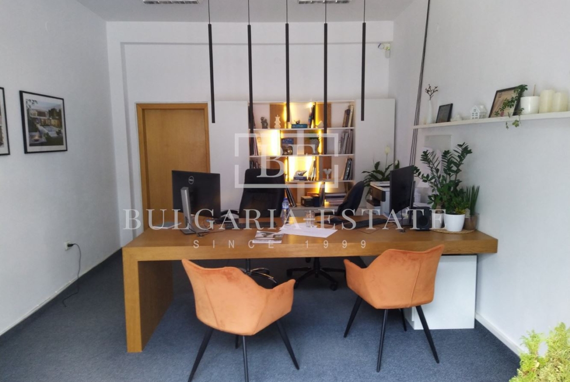 Room with status SHOP, used as an office - ul. 20 - 0