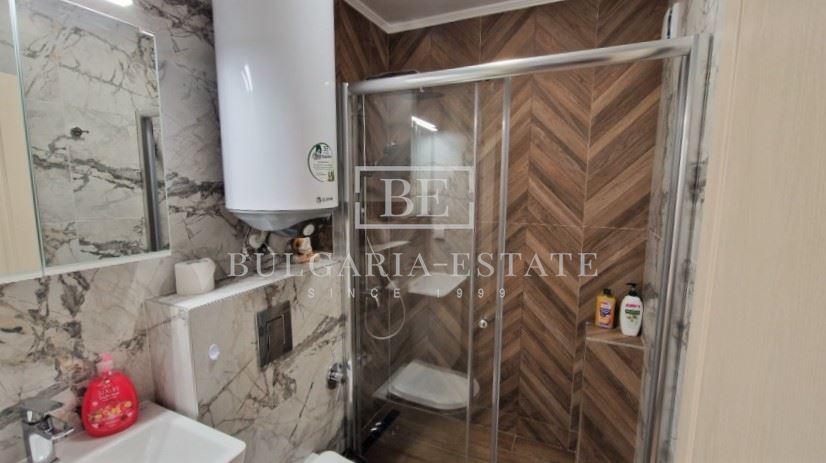 Zweibettzimmer neben dem Hotel Graffiti - 0