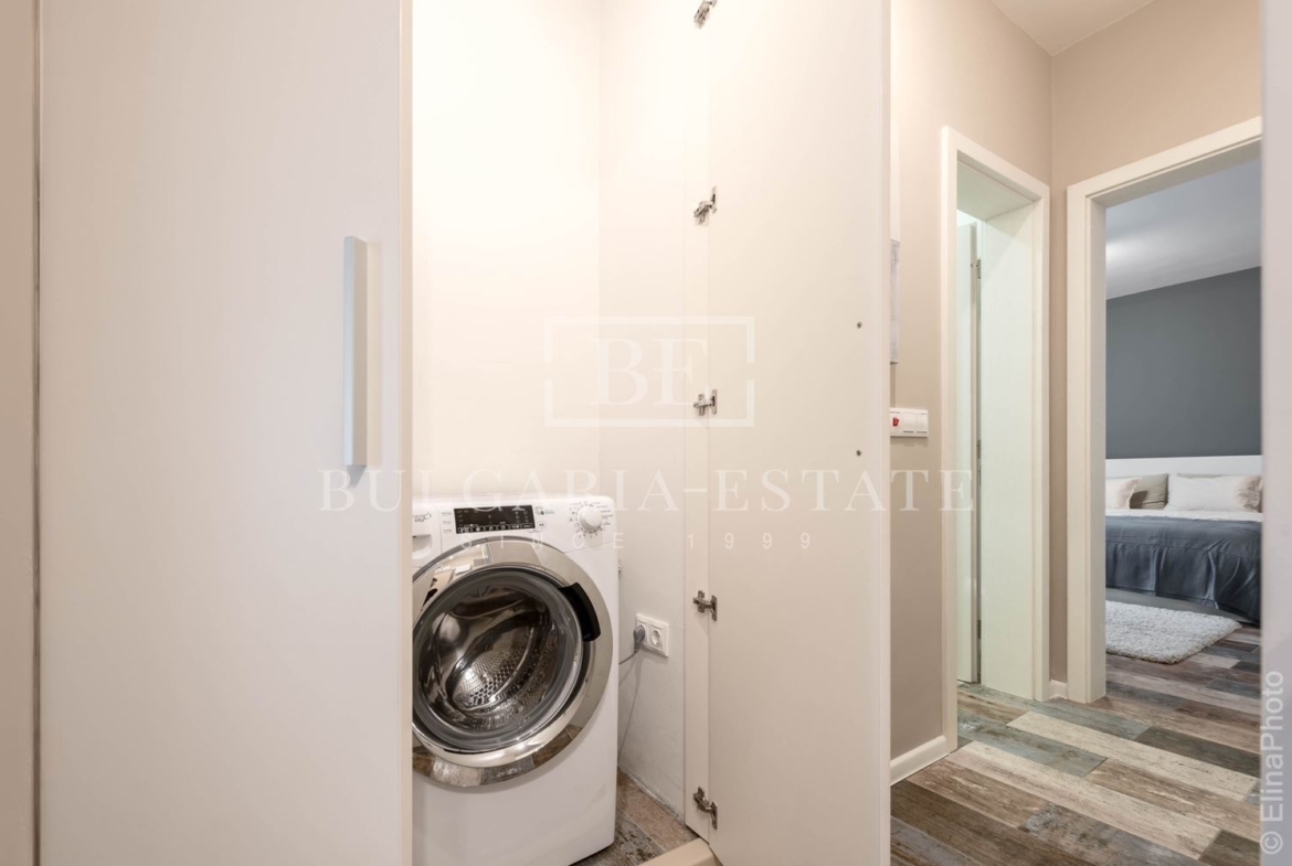 Дизайнерская двухкомнатная квартира в г. Варна, Бриз, к-н Корал - 0