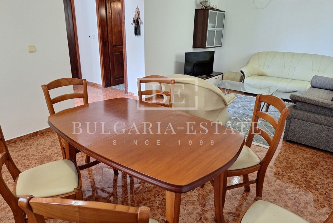 EXCLUSIVE! For sale is a neat massive house in the town of. A beautiful massive house in Tutrakan! REDUCED PRICE FROM 17.07.2025 - 0