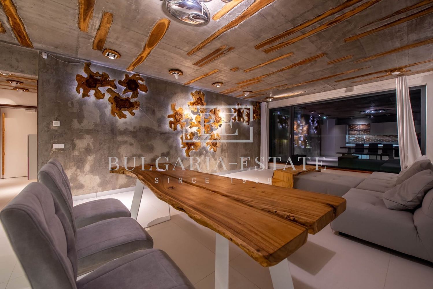 Квартира WISDOM - удивительный дизайн, 1 спальня, гр. Варна, ул. Никола - 0