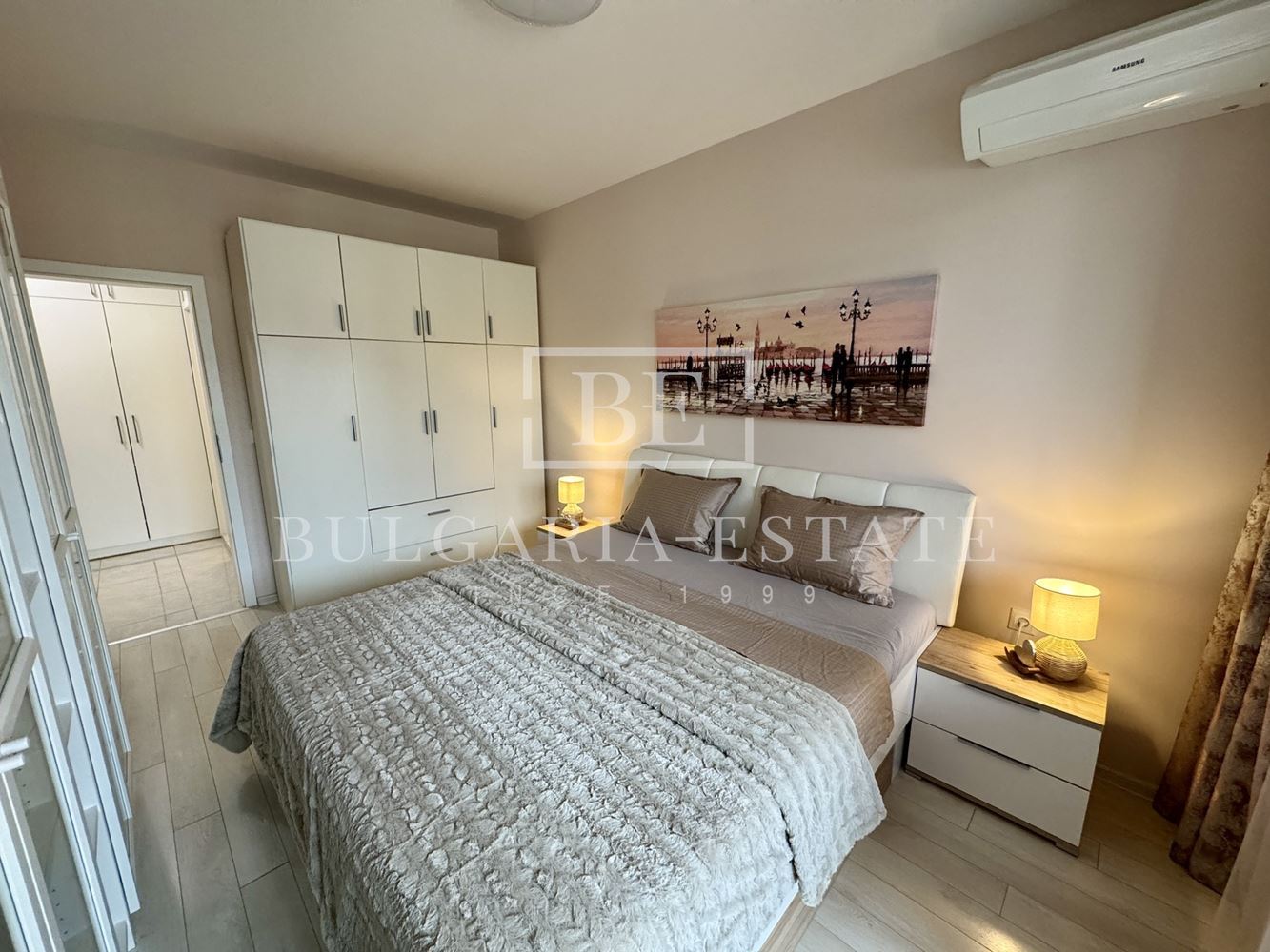 Двухкомнатная квартира в Бризе, КОРАЛ, парковочное место - 0