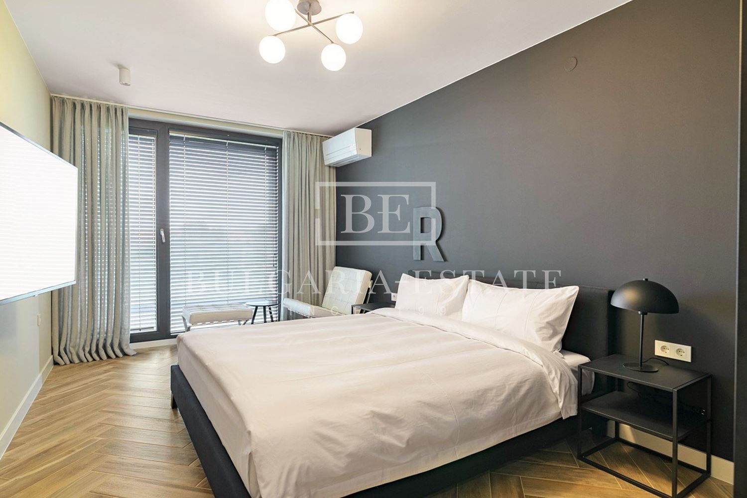 3-КОМНАТНАЯ - ЦЕНТР-0 3-КОМНАТНАЯ - ЦЕНТР - 0