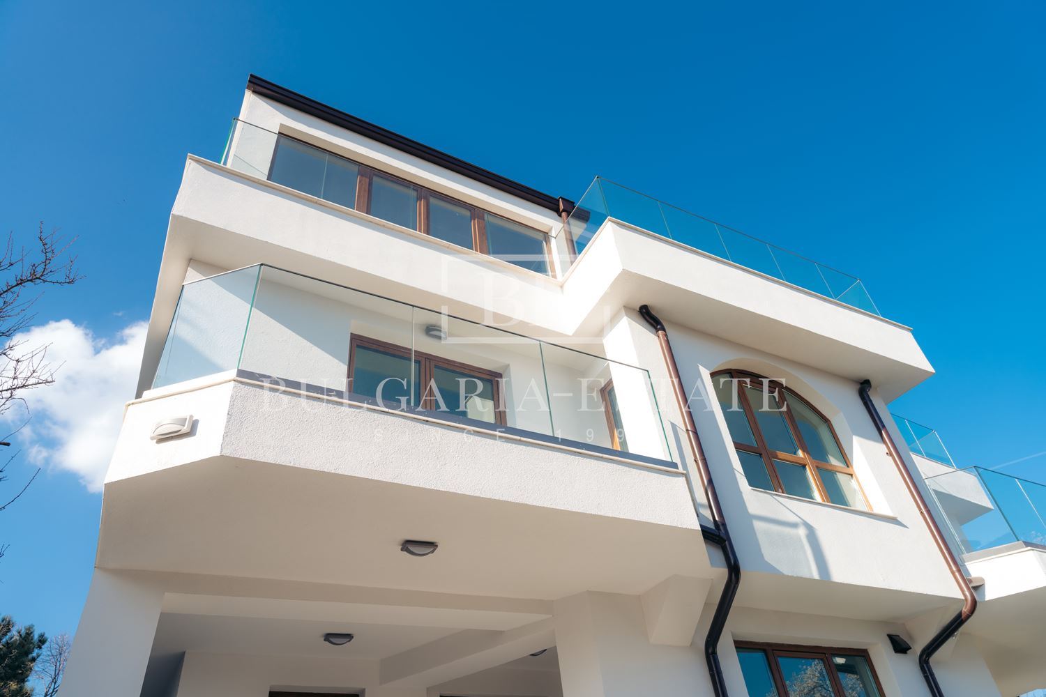 4-стаен апартамент с АКТ 16, м-т Евксиноград, гр. Варна, гледка море-0 4-стаен апартамент с АКТ 16, м-т Евксиноград, гр. Варна, гледка море - 0