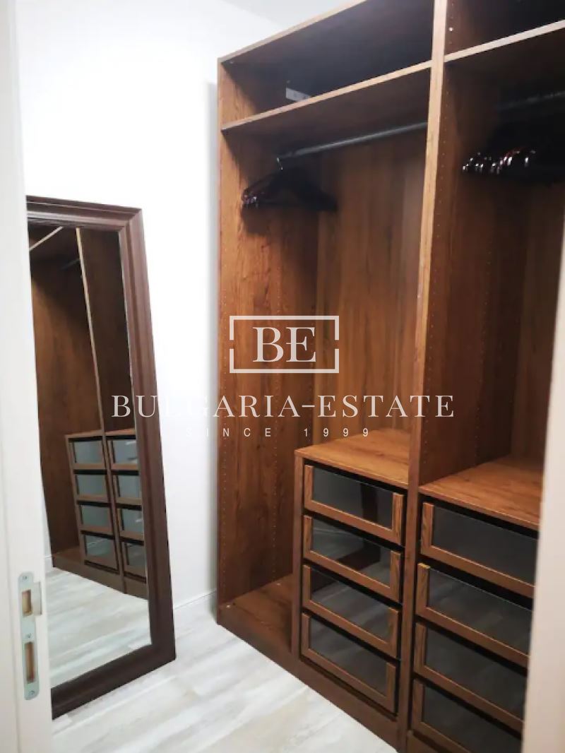 Тристаен на брега на морето – Ален мак-0 Тристаен на брега на морето - Ален мак - 0