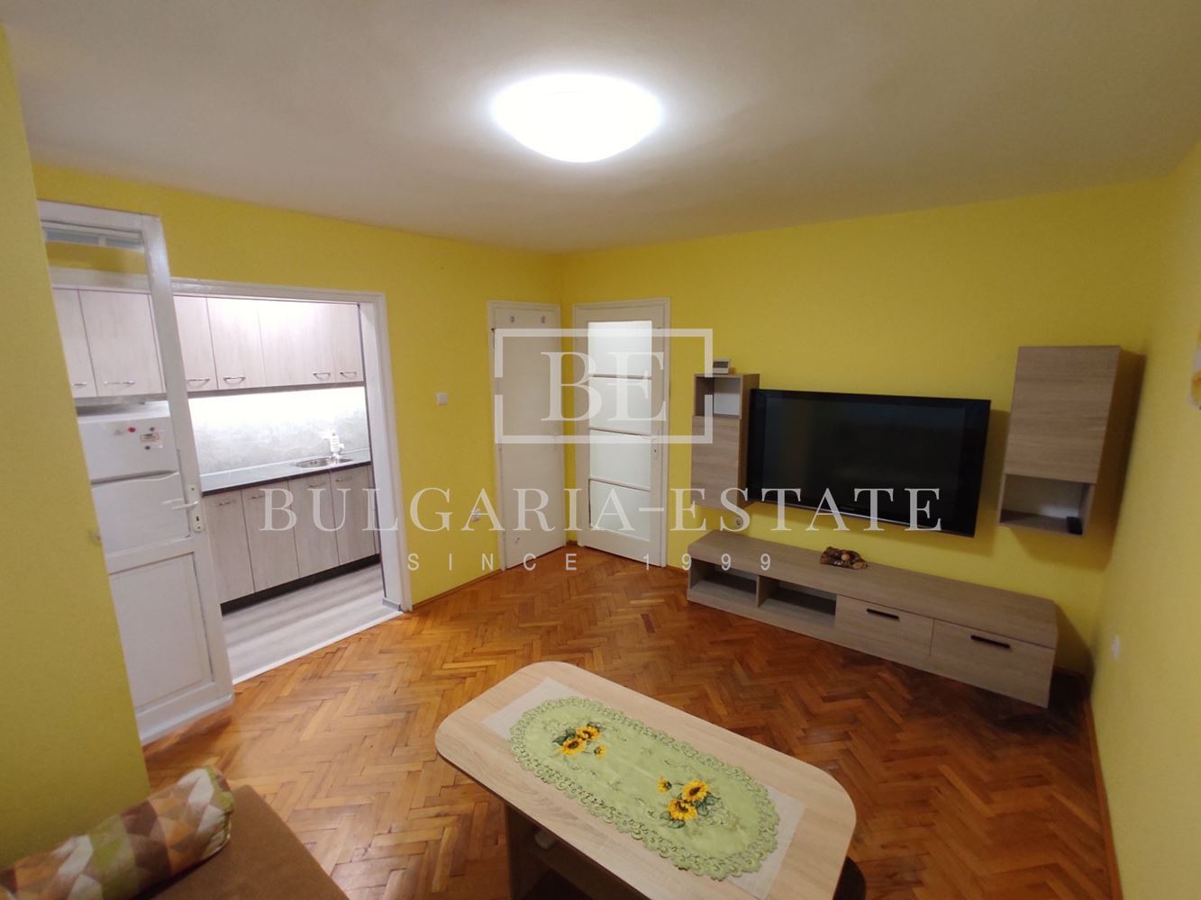 Furnished one bedroom apartment with communicative location, located in the area of Red Square-0 Furnished one bedroom apartment with communicative location, located in the area of Red Square - 0