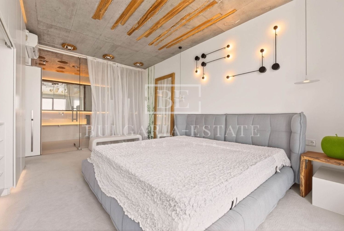 СУПЕР РОСКОШНАЯ КВАРТИРА В АРЕНДУ С 3 СПАЛЬНЯМИ, 2 ВАННЫМИ КОМНАТАМИ, ТЕРРАСОЙ И УНИКАЛЬНЫМ ВИДОМ НА МОРЕ - 0