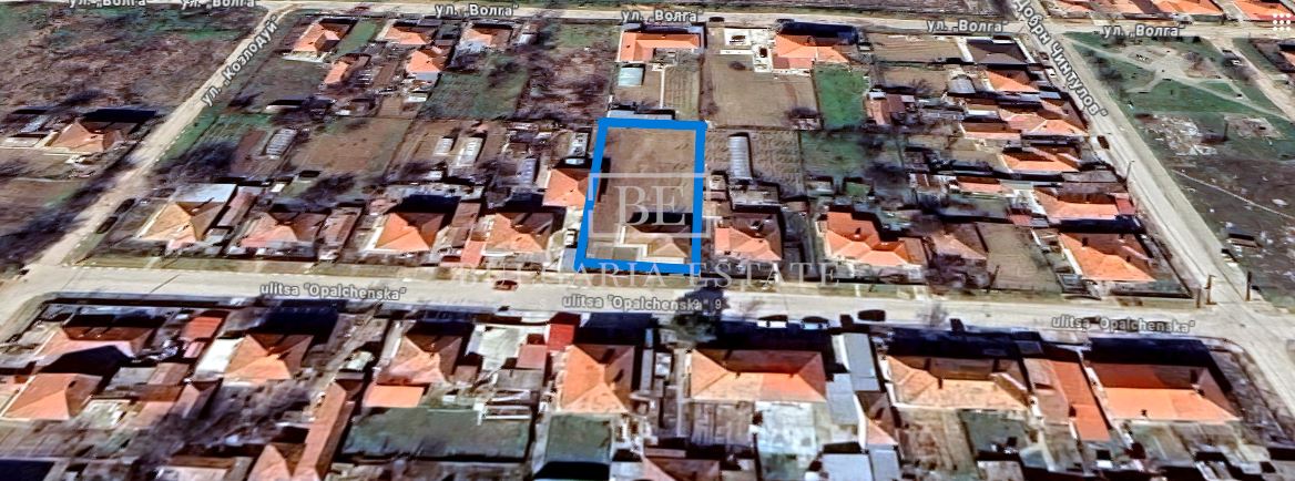 EXCLUSIVE! For sale is a neat massive house in the town of. A beautiful massive house in Tutrakan! REDUCED PRICE FROM 17.07.2025 - 0