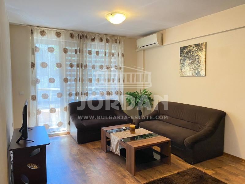 One-bedroom apartment - Regional Hospital - 0