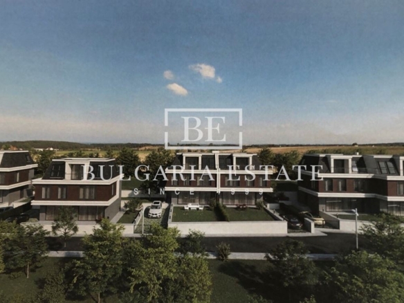 Къща 199 кв.м с 300 кв.м двор и 2 паркоместа – Манастирски рид - 0