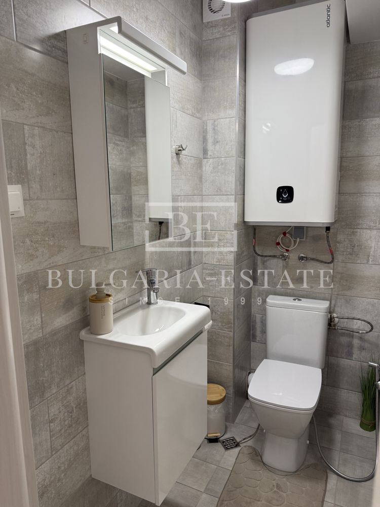 3-стаен апартамент, 4-ти етаж, луксозно обзавеждане, панорама – кв. Бриз - 0