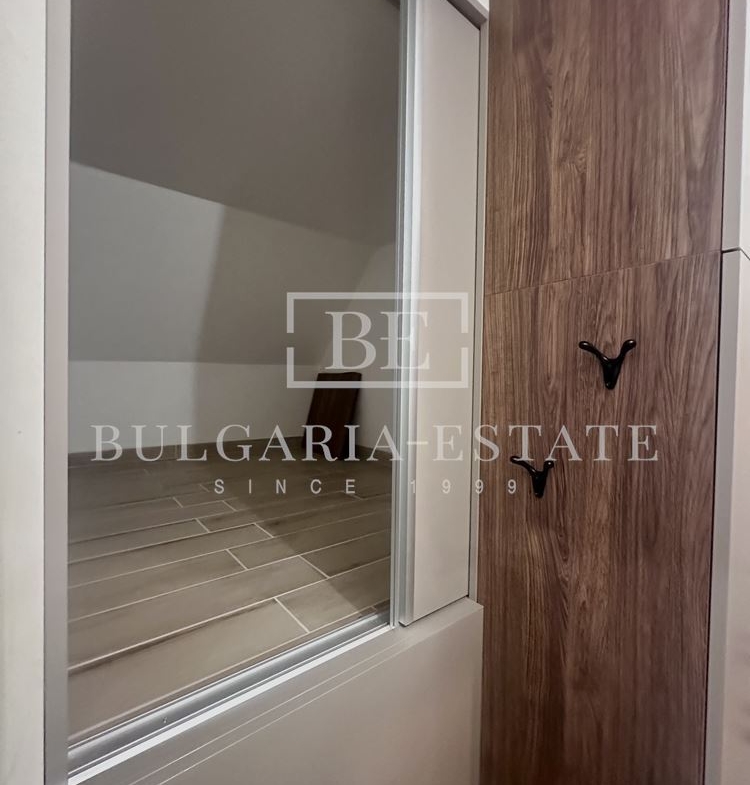 Двустаен апартамент в Левски - 0