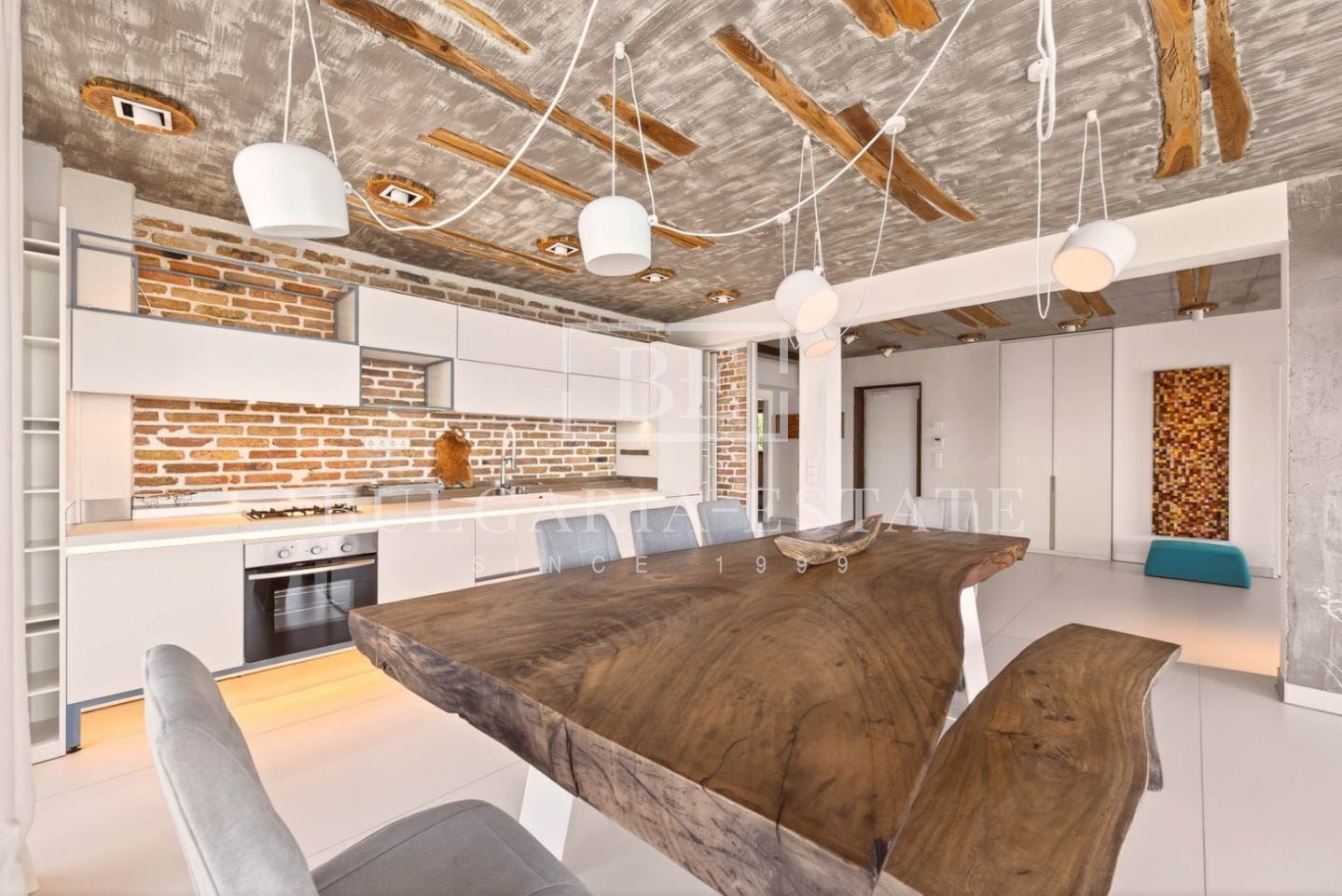 СУПЕР РОСКОШНАЯ КВАРТИРА В АРЕНДУ С 3 СПАЛЬНЯМИ, 2 ВАННЫМИ КОМНАТАМИ, ТЕРРАСОЙ И УНИКАЛЬНЫМ ВИДОМ НА МОРЕ - 0