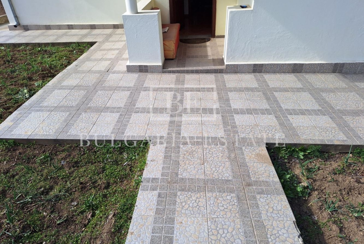 EXCLUSIVE! For sale is a neat massive house in the town of. A beautiful massive house in Tutrakan! REDUCED PRICE FROM 17.07.2025 - 0