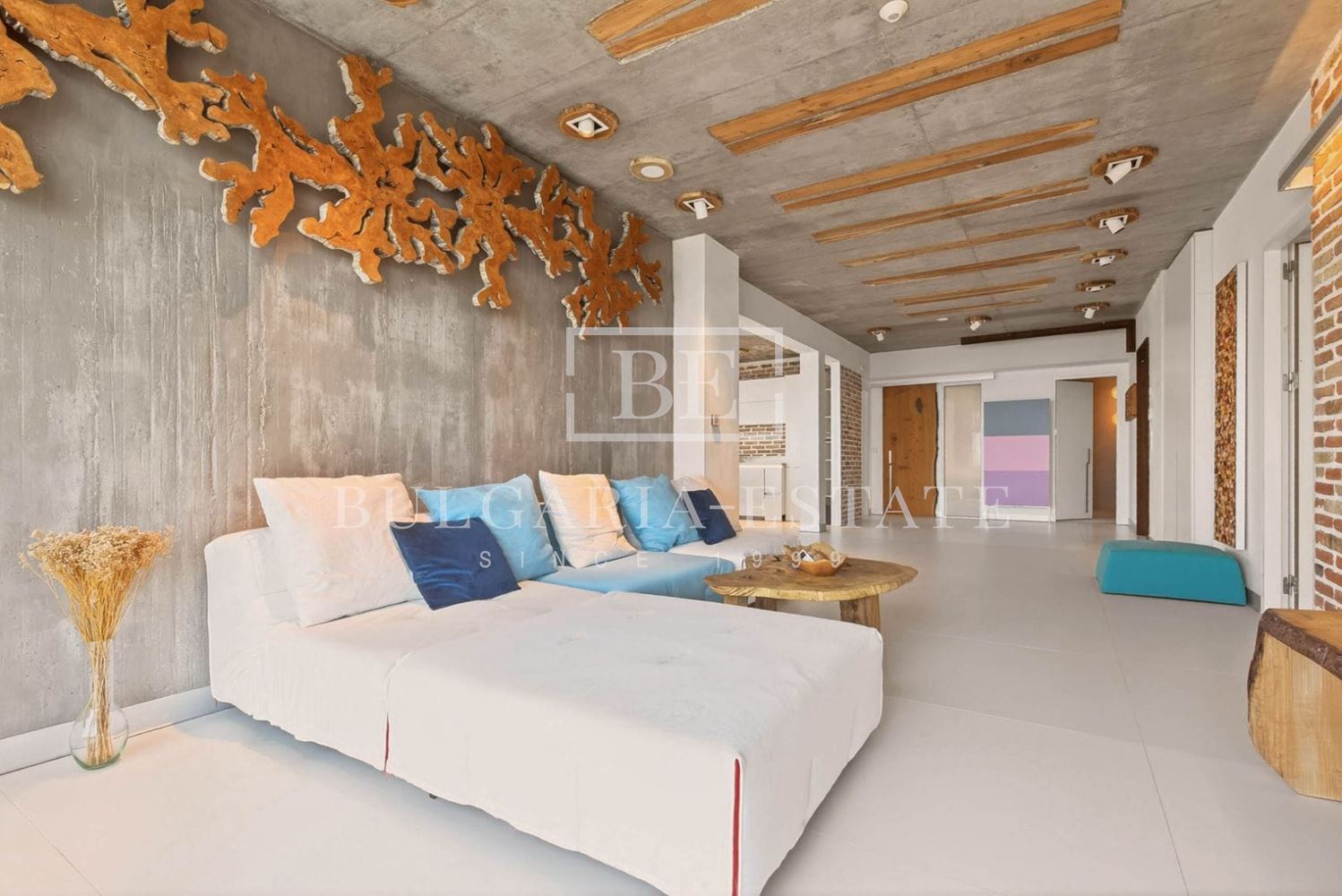 СУПЕР РОСКОШНАЯ КВАРТИРА В АРЕНДУ С 3 СПАЛЬНЯМИ, 2 ВАННЫМИ КОМНАТАМИ, ТЕРРАСОЙ И УНИКАЛЬНЫМ ВИДОМ НА МОРЕ - 0