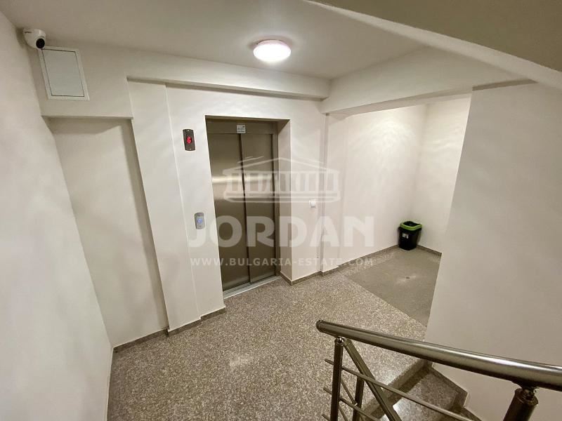 Stylish one-bedroom apartment for rent near the Technical University and Military Hospital - 0