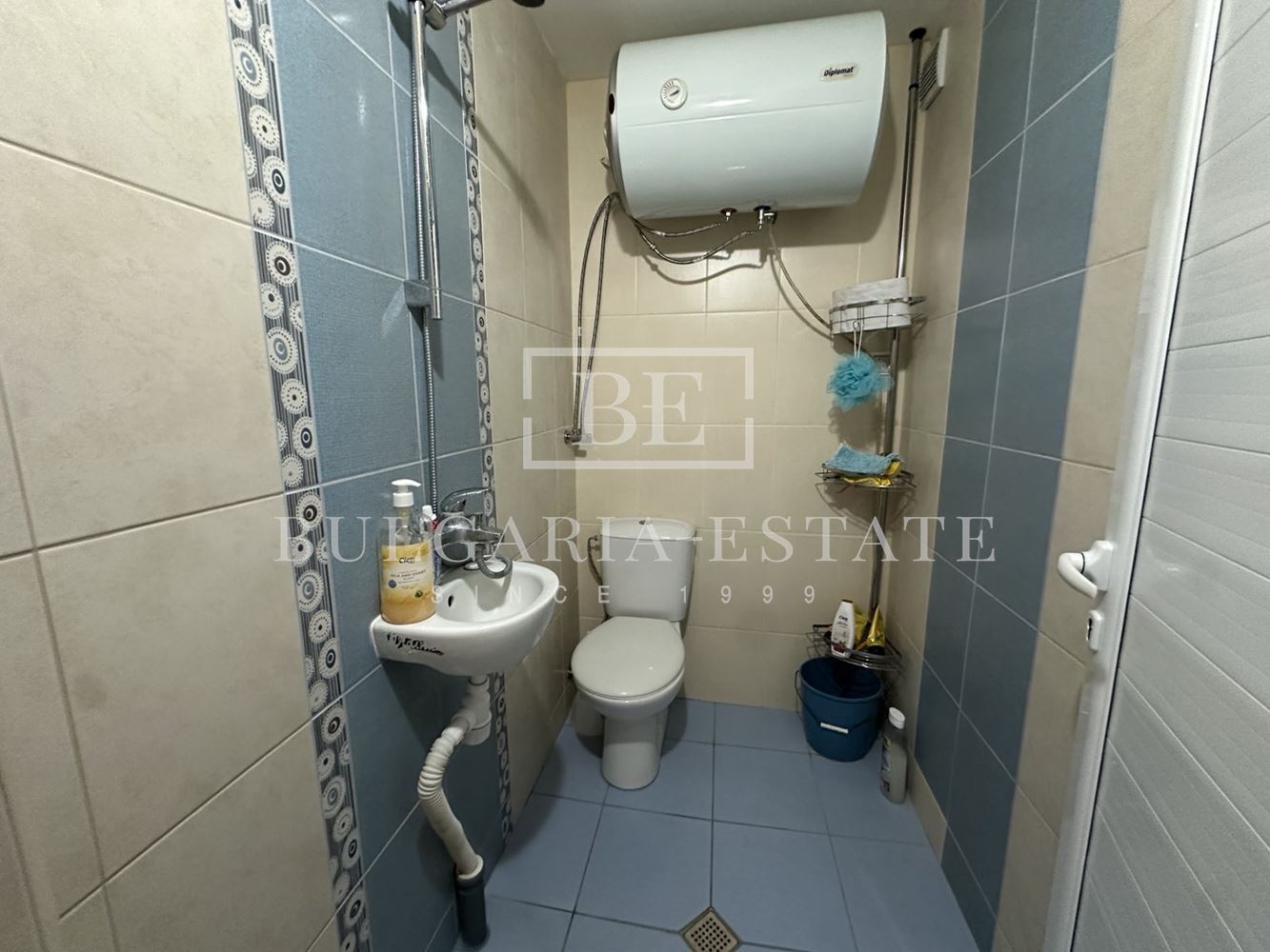 Two-storey house in St. St. Constantine and Helena - 0