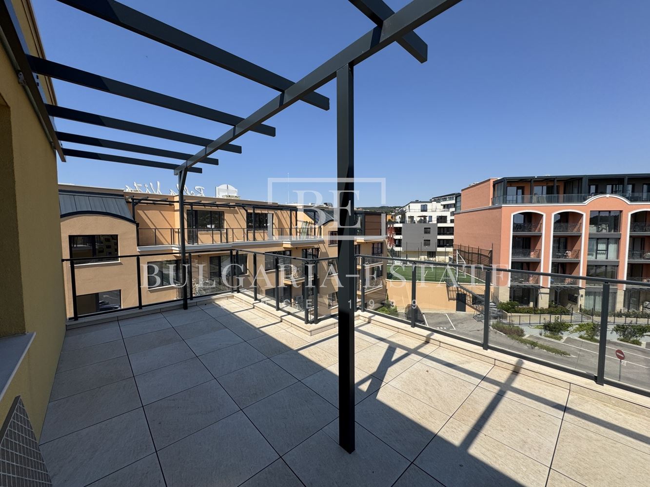 Exklusive 2-Schlafzimmer mit Meerblick und 3-Schlafzimmer Projekt in Bella Vita gated complex, Varna - 0