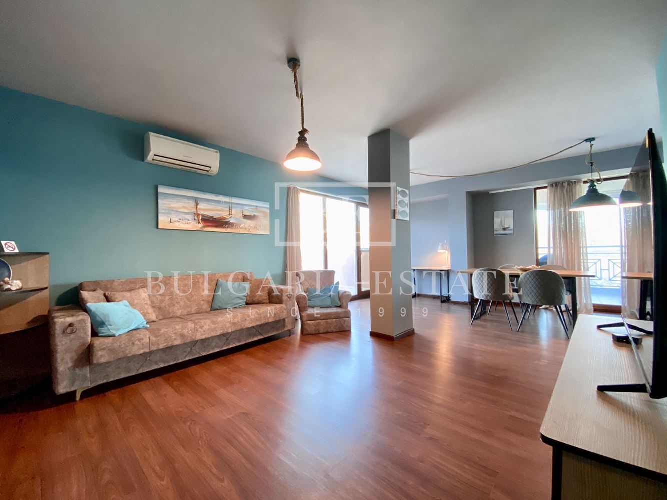 Квартира "ОАЗИС", Золотые пески, Варна в закрытом комплексе с бассейном, парковочное место - 0