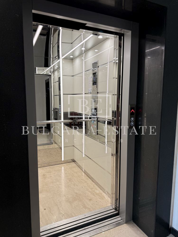 3-стаен апартамент, 4-ти етаж, луксозно обзавеждане, панорама – кв. Бриз - 0